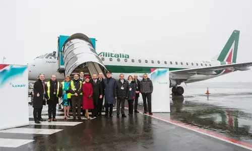 Le Premier Vol Lg6622, A Été Chaleureusement Accueilli Ce Matin À L’aéroport De Luxembourg Par Les Représentants De Luxair Luxembourg Airlines, Alitalia Et Lux-Airport.