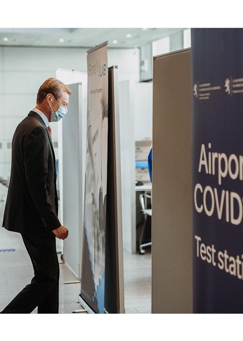 His Royal Highness, The Grand Duke, Visited The Covid-19 Test Station At Luxembourg Airport