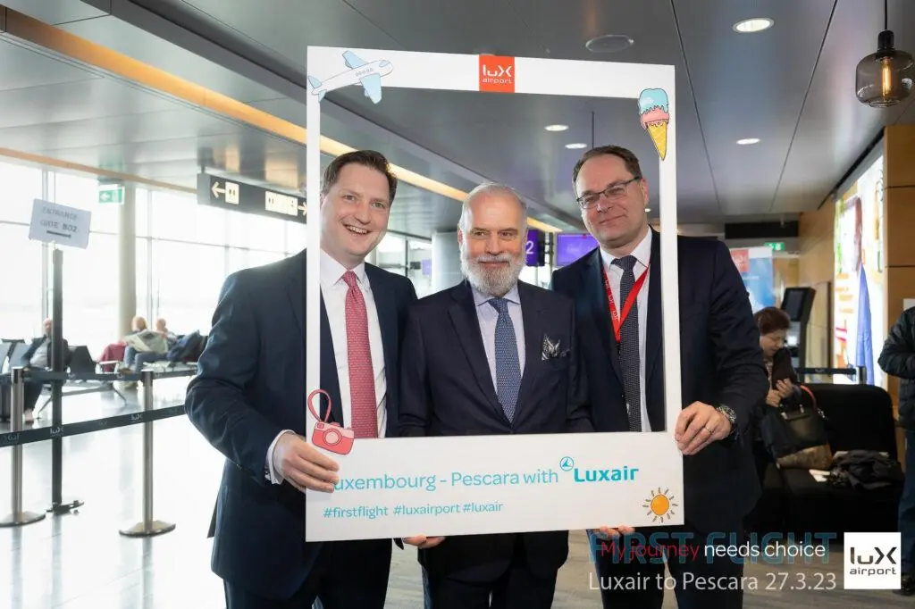 230327 First Flight Pescara Luxair 41