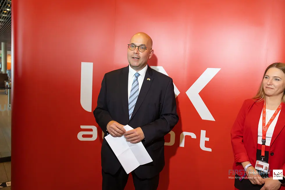 Luxairport 126Jpg0615Logojpg0615Logo