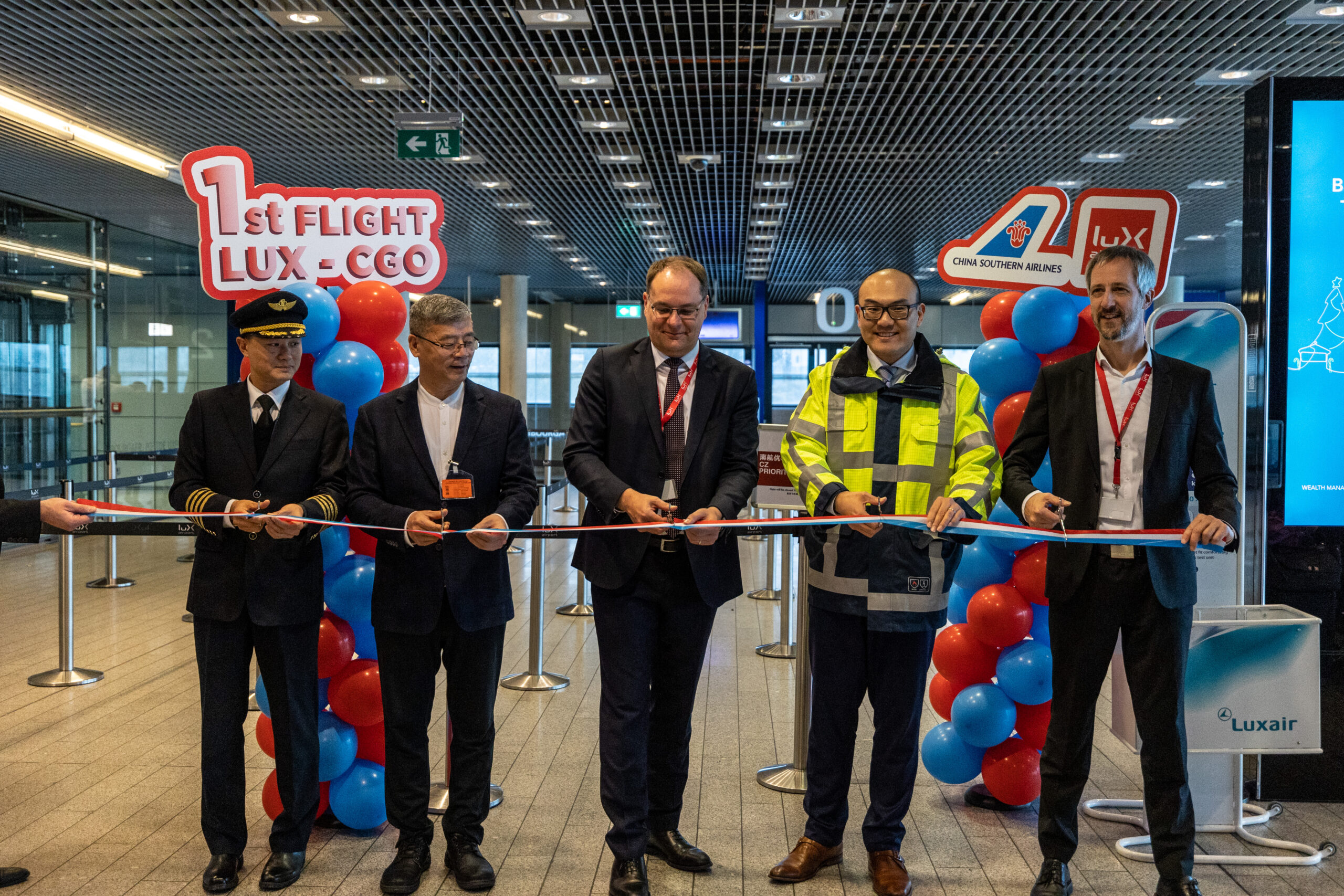 China Southern Feiert Den Ersten Flug Vom Lux-Airport!