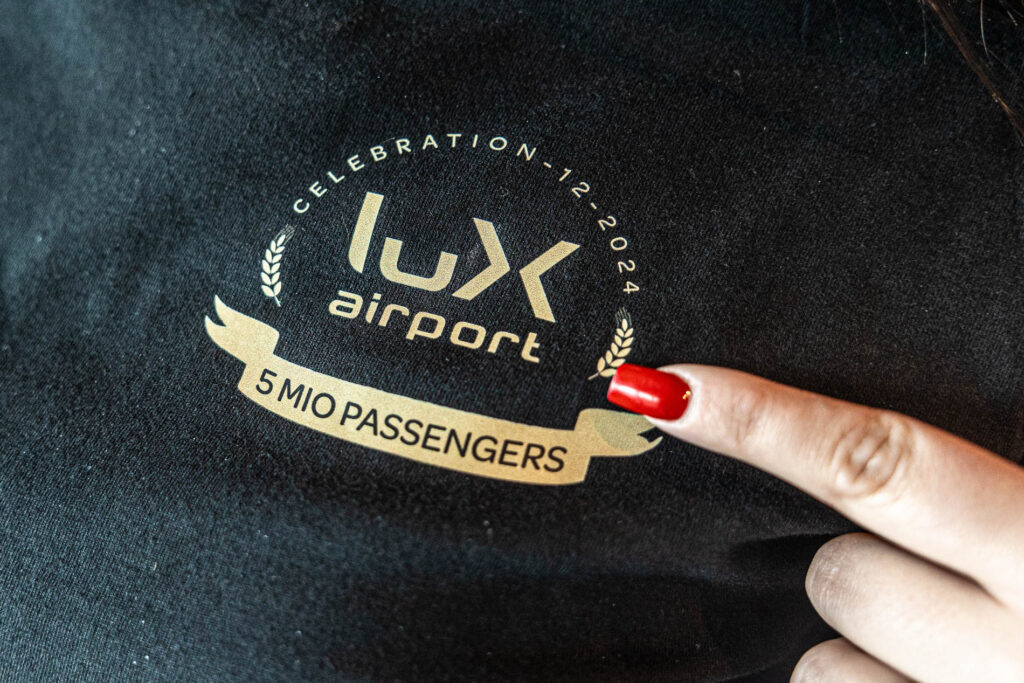 002 Lux Airport